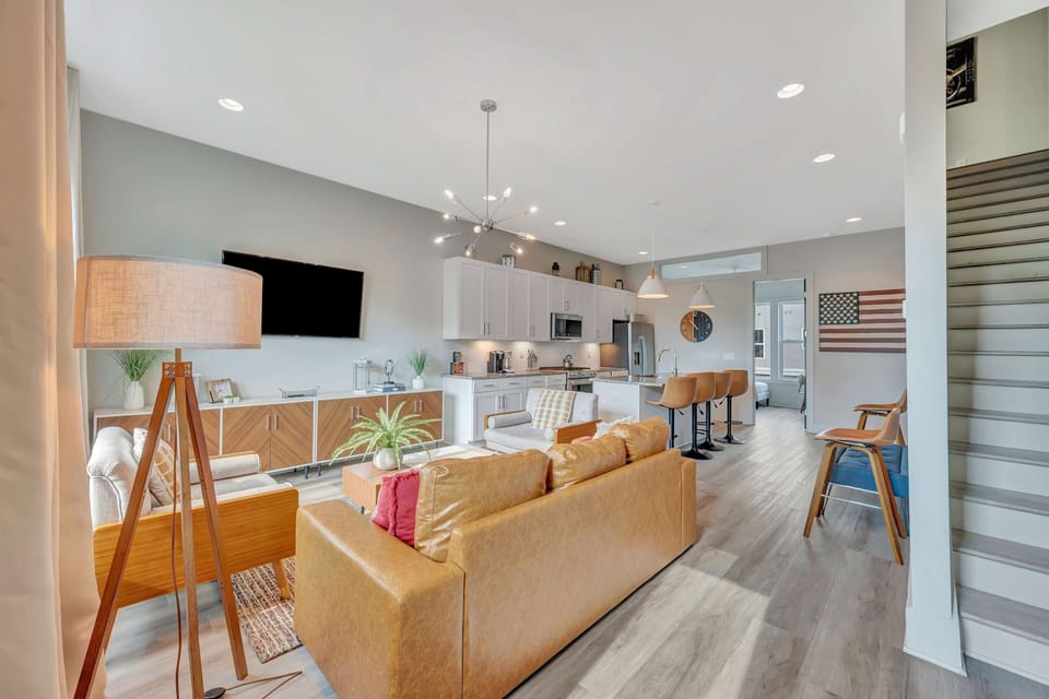 House | 4 bedrooms, desk, Internet