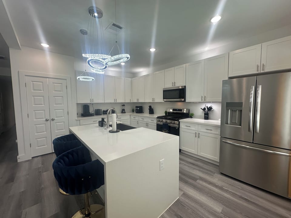 Fully stocked kitchen equipped with all the necessities one would need. 