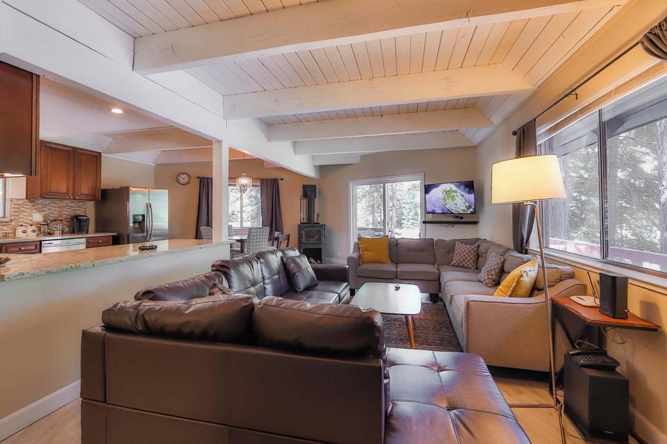 Living area with Smart TV