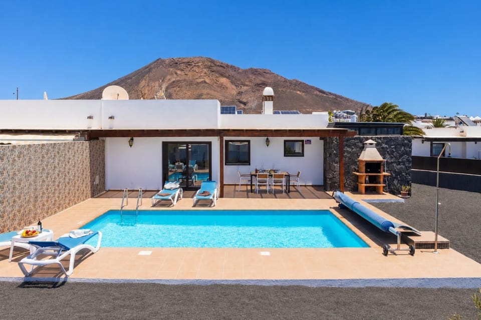 Beautiful villa with private pool and terrace