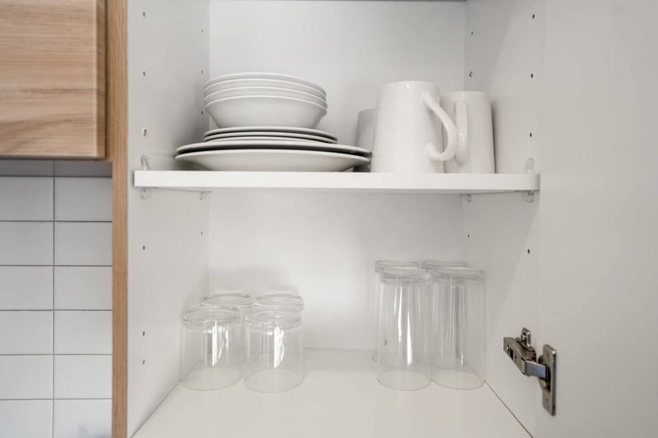 cups, plates and mugs