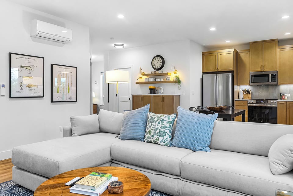 Comfort House, Bay View | Living area | Flat-screen TV