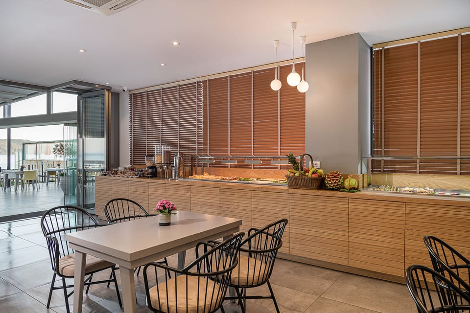 Greek cuisine, beach views 