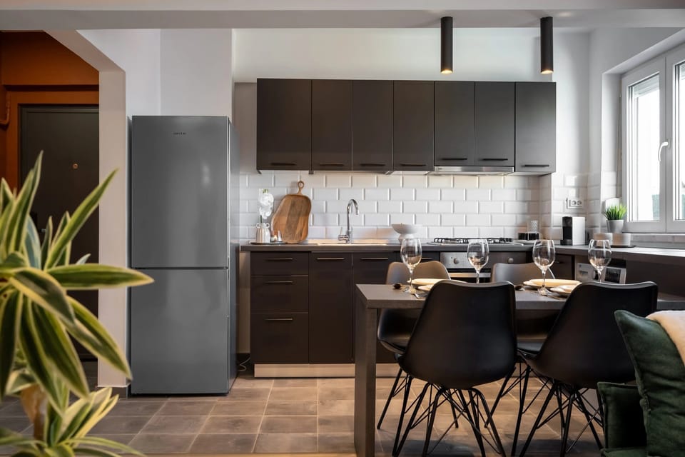 Comfort Apartment, 2 Bedrooms, Balcony | Private kitchen | Coffee/tea maker, electric kettle