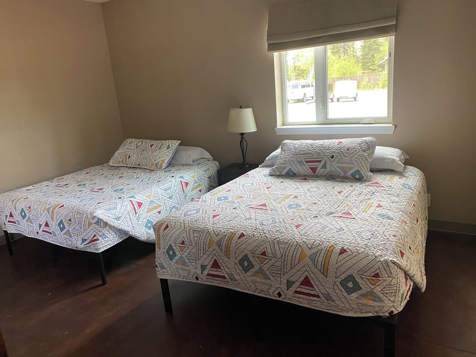 Two queen beds