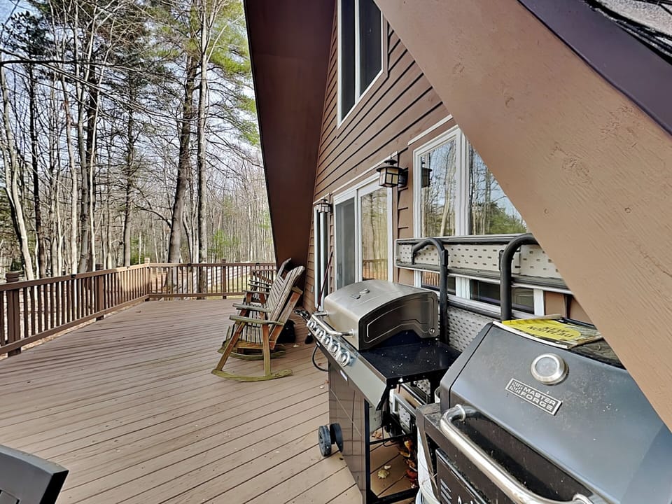 House (3 Bedrooms) | Property amenity