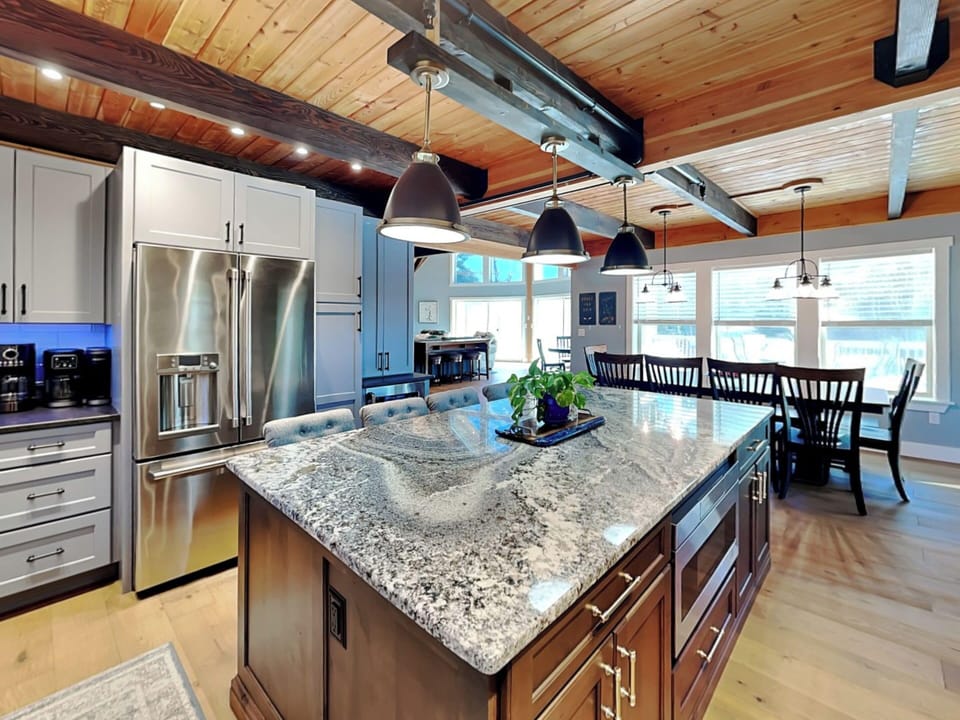 House (6 Bedrooms) | Property amenity