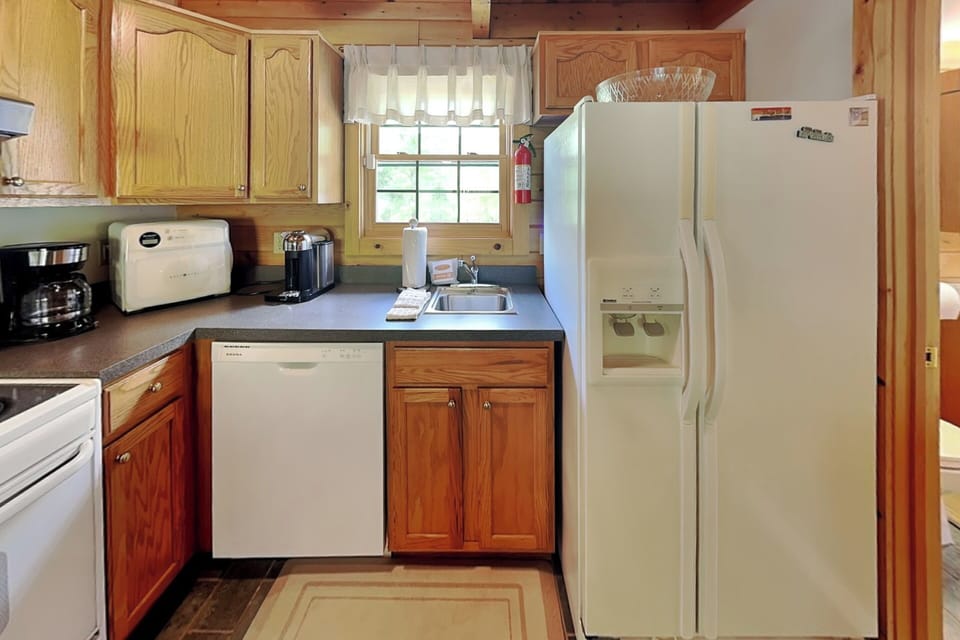 House (2 Bedrooms) | Property amenity