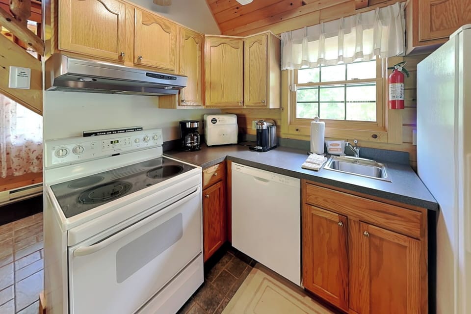 House (2 Bedrooms) | Property amenity