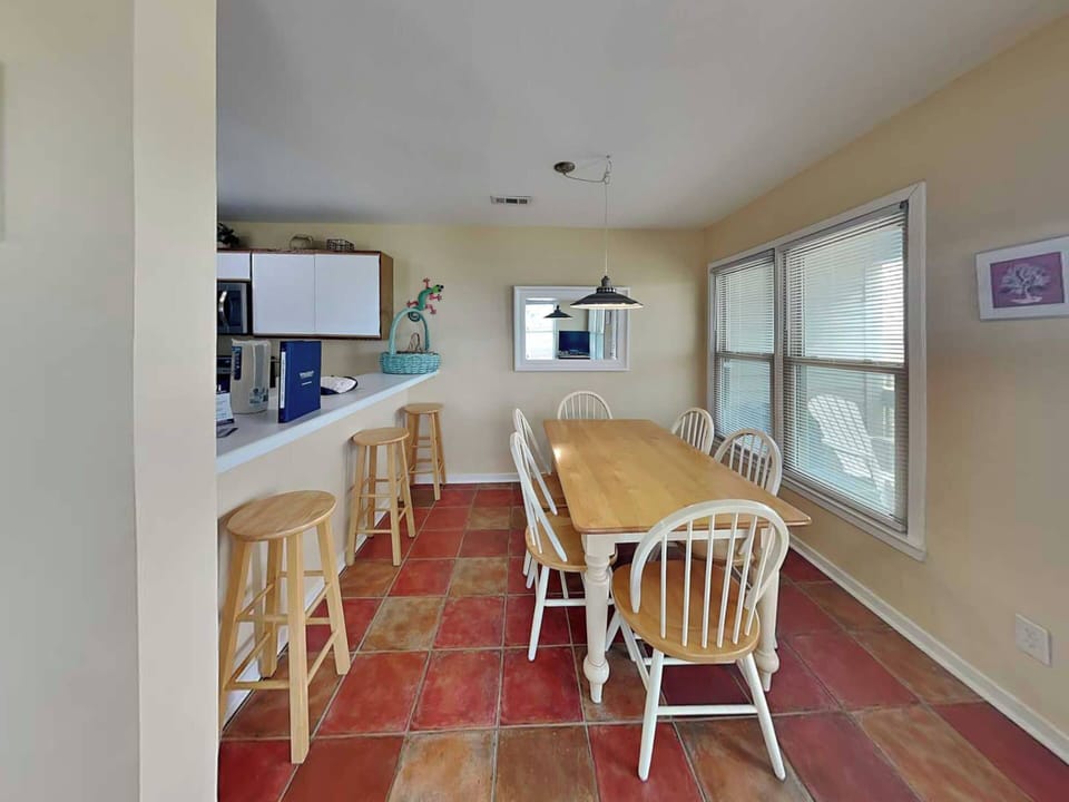 Studio (2 Bedrooms) | Property amenity