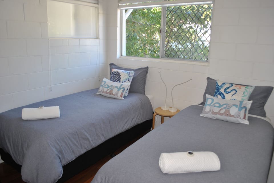 Bedroom 2 - Twin Single Beds