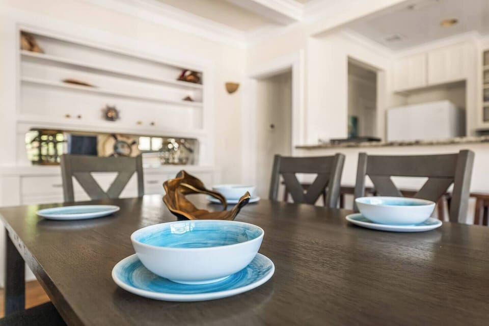 Gather with ease at our dining table for six—perfect for meals, board games, or catching up with friends and family. Comfortable, spacious, and designed to bring people together during your stay