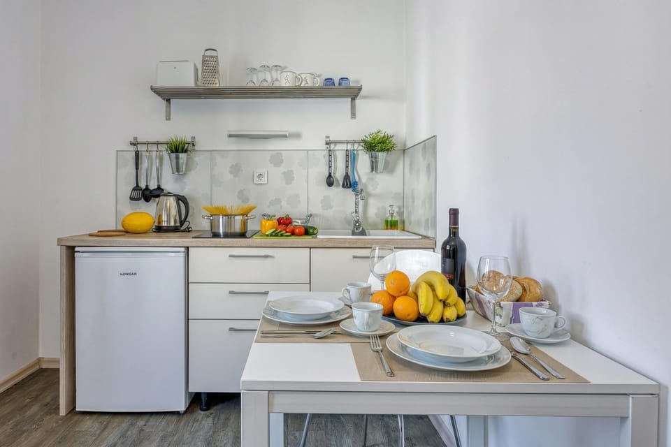 Kitchenette