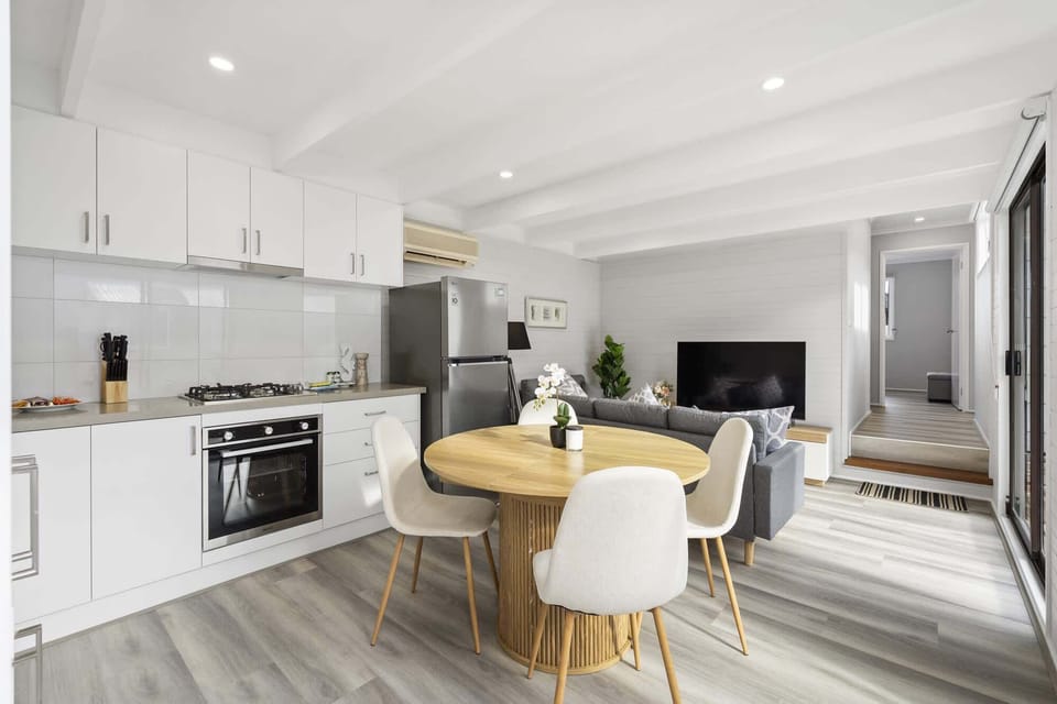 Kitchen/Dining Area/Living Area