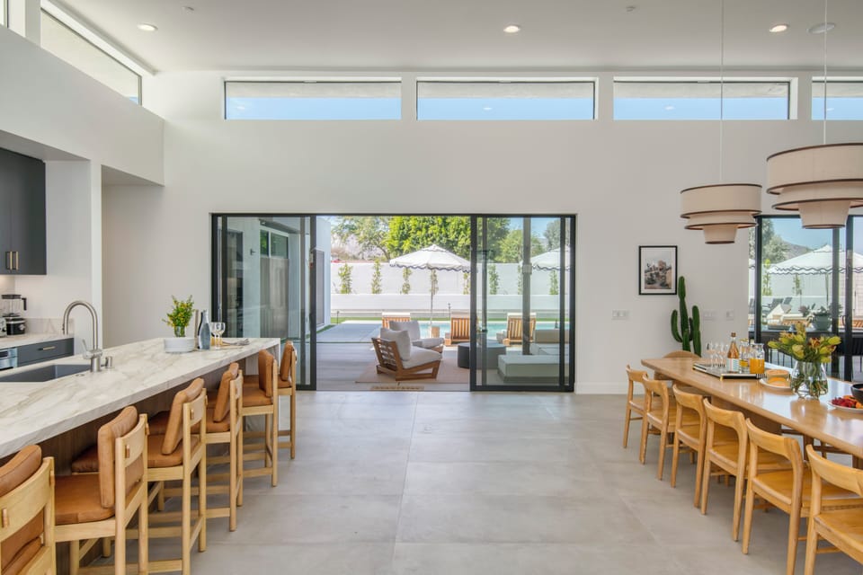Kitchen and dining area. (Polo Villa 16)