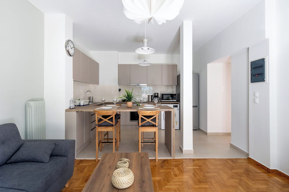 Apartment, 1 Bedroom, Kitchen, City View | Living room | 53-inch Smart TV with digital channels, streaming services