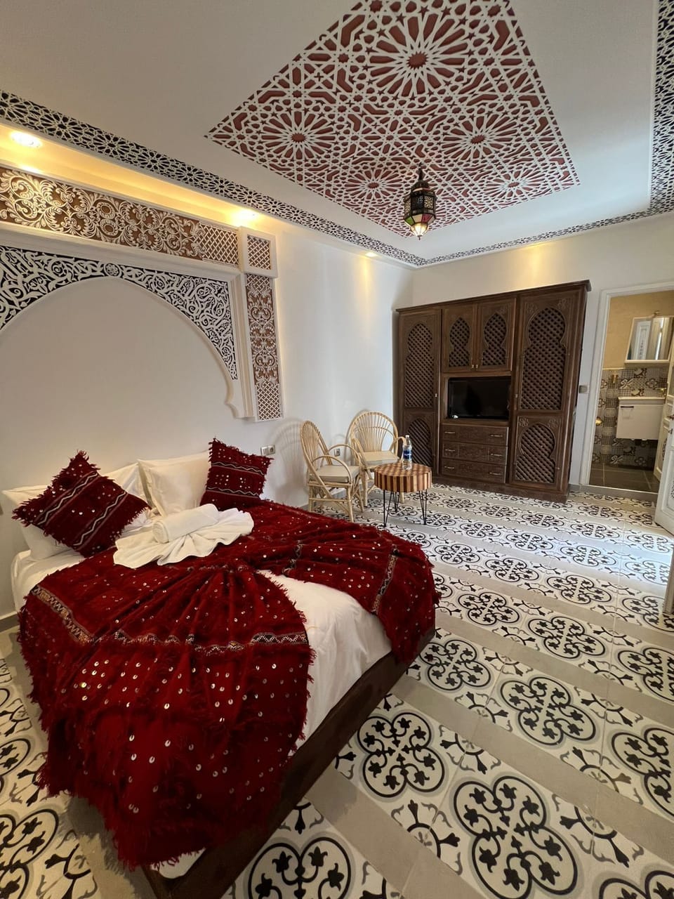 Superior Room | Free WiFi, bed sheets