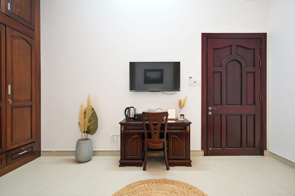 Deluxe Double or Twin Room, Garden View | Desk, free WiFi