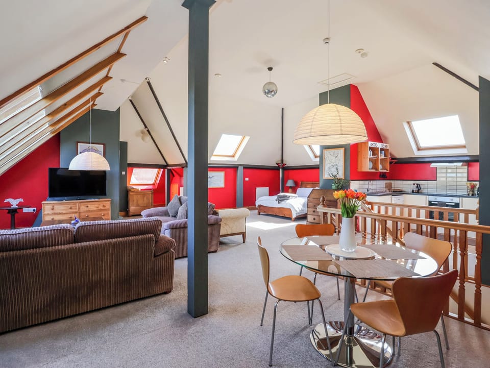 Cottage | Living area