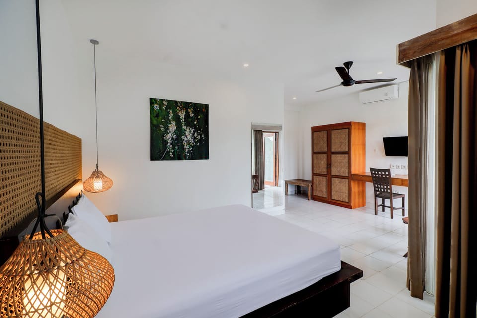 Standard Suite, 1 Double Bed | Premium bedding, in-room safe, free WiFi, bed sheets