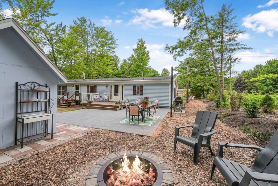 Enjoy a game night on the large back patio area.