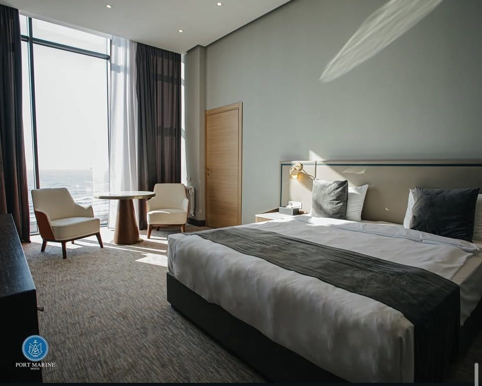 Deluxe Double Room, Sea View | Soundproofing, WiFi (free)