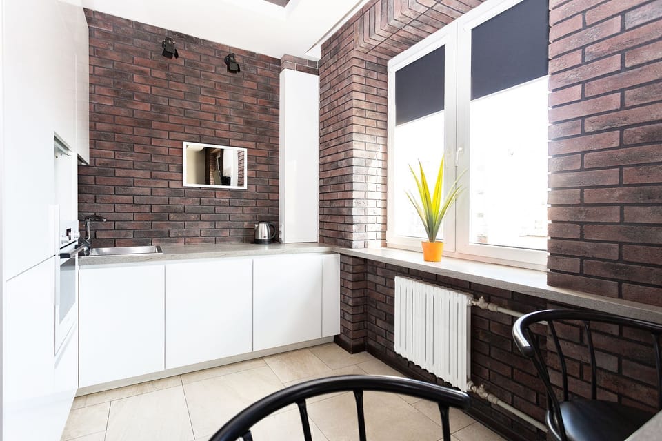 Classic Apartment, City View | Private kitchen | Full-size fridge, oven, stovetop, electric kettle