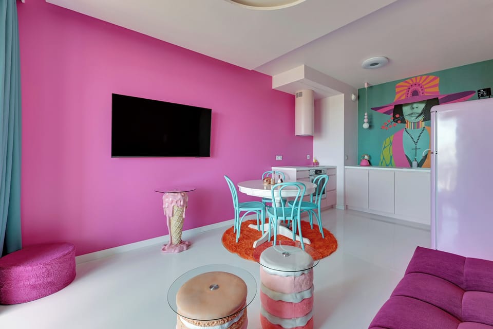 Deluxe Apartment | Iron/ironing board, WiFi (free)
