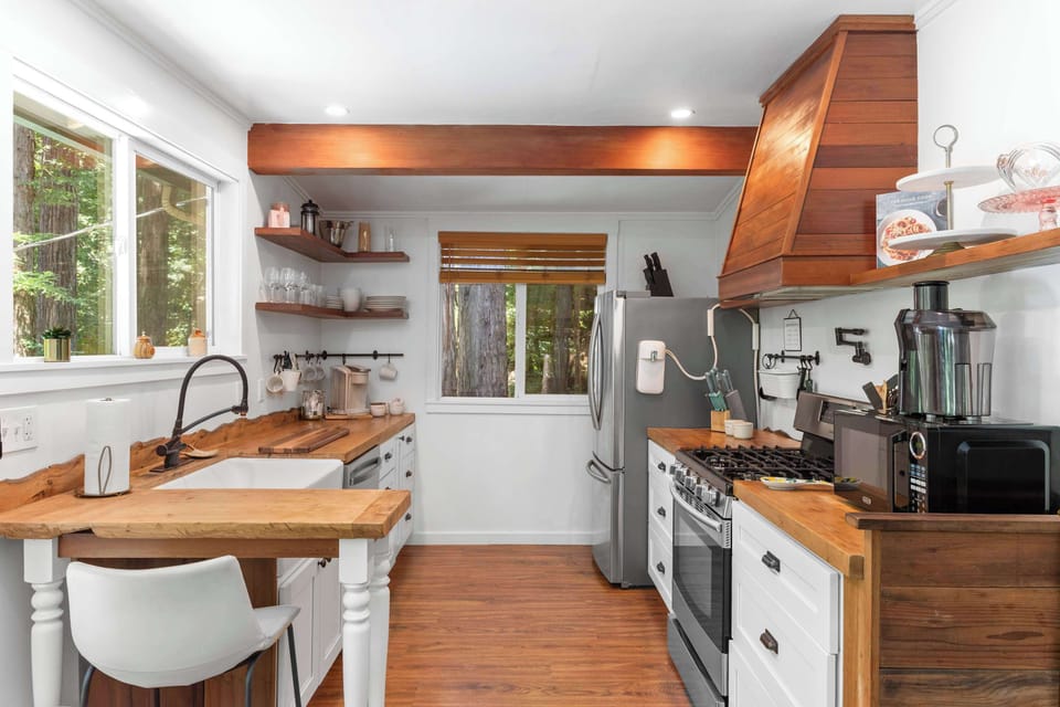 Our adorable kitchen has everything you need to whip up a wine country meal. 