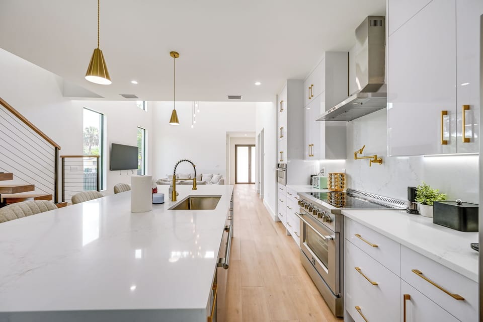 House (4 Bedrooms) | Interior