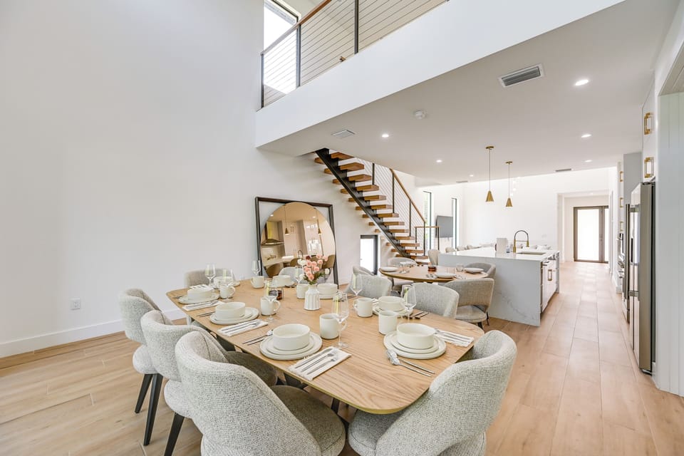 House (4 Bedrooms) | Interior