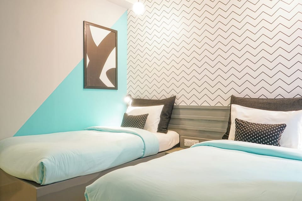 Premium bedding, memory foam beds, desk, free WiFi