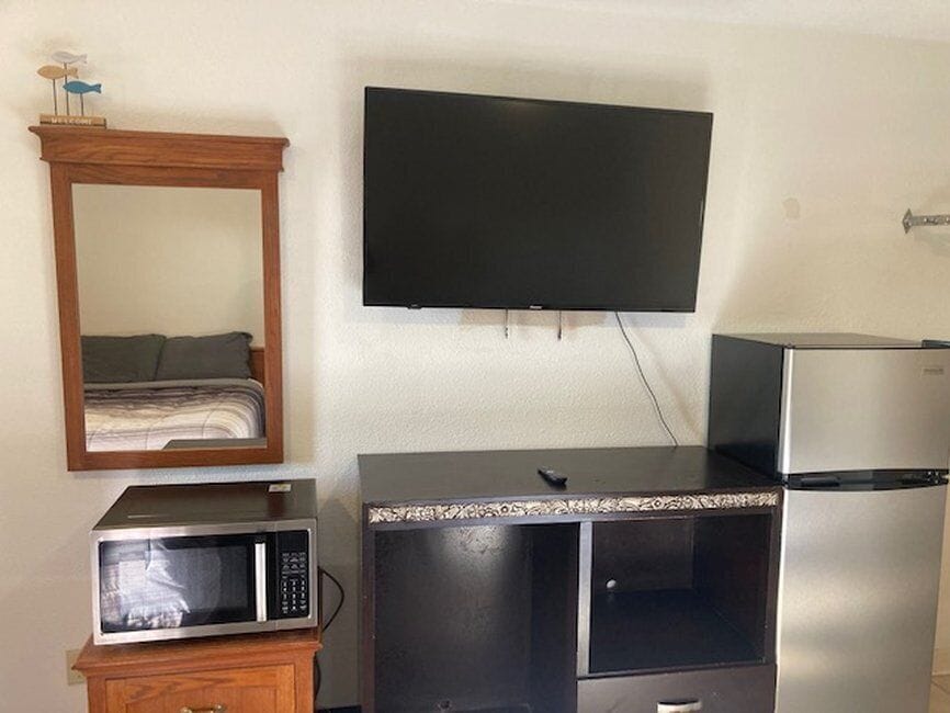 Basic Double Room | Free WiFi