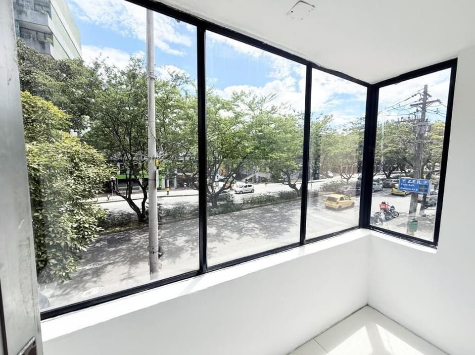 
balcony room