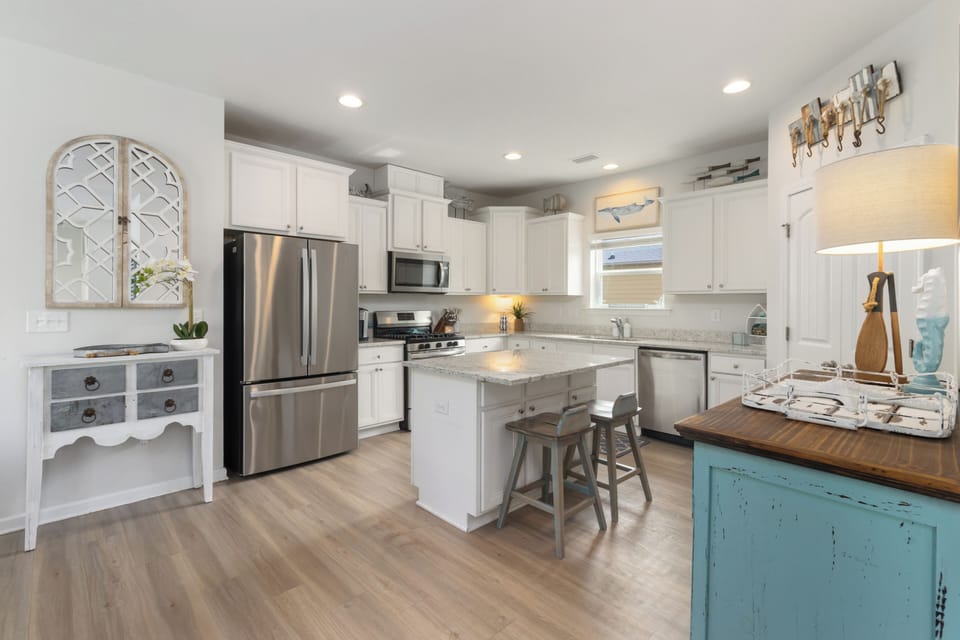 Fully equipped kitchen with all you need to make your stay comfortable 