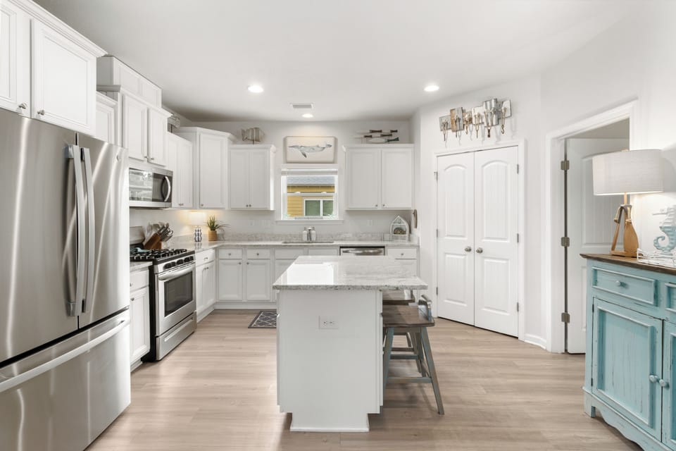 Fully equipped kitchen with all you need to make your stay comfortable 