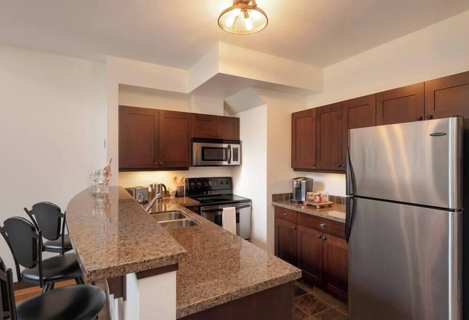 Kitchen (2)