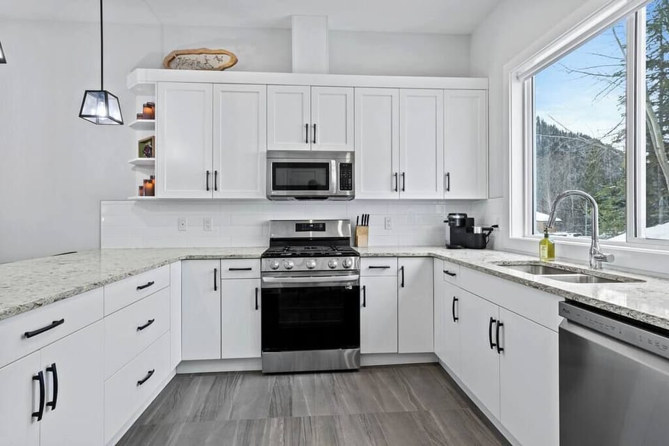 Kitchen (1)