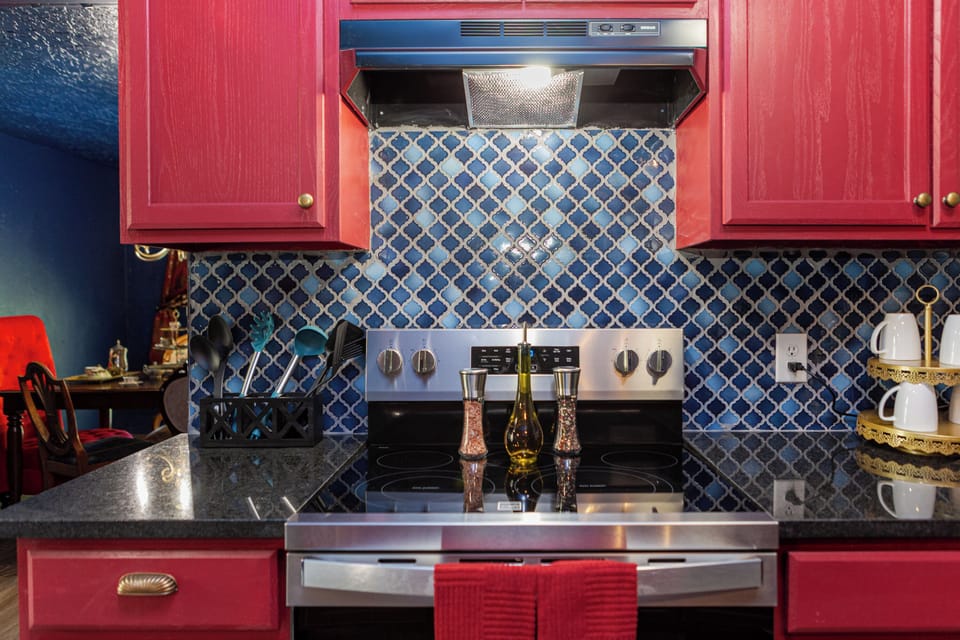 The Eat Me Kitchen