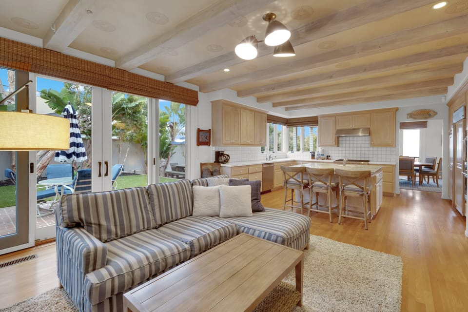 Open floor plan connects living room to kitchen