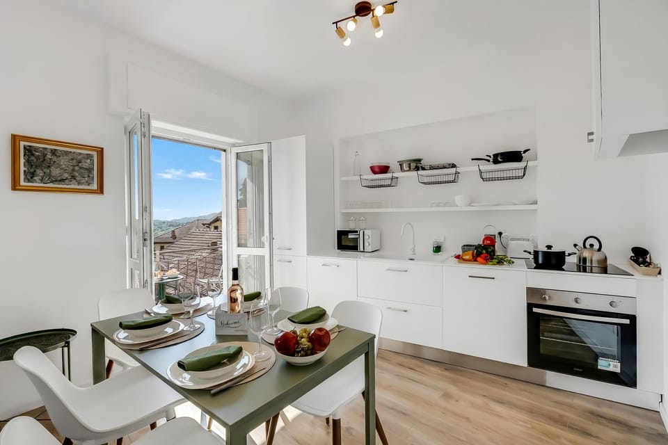 Kitchen and dining area