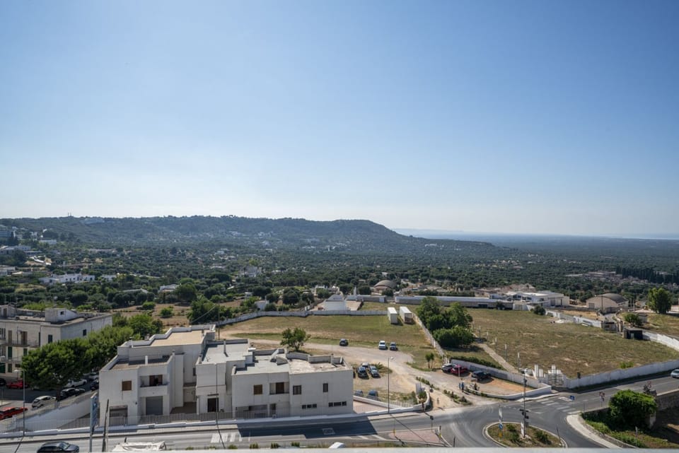 Il Palazzotto: Historic Residence with Sea View in Ostuni Apartment in Ostuni