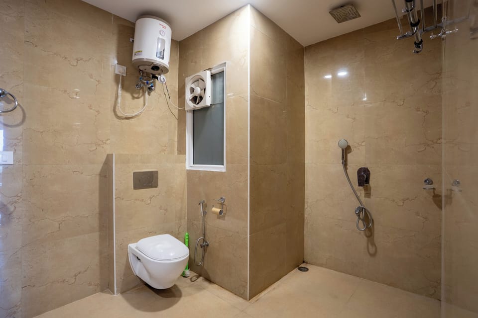 Shower, towels, soap, shampoo