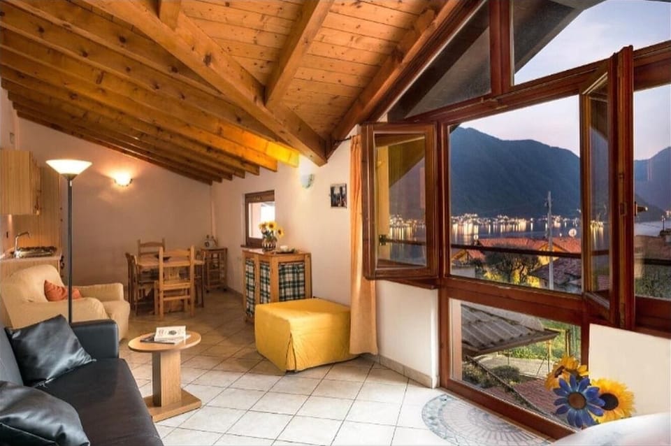 Penthouse, Lake View | Iron/ironing board (on request), WiFi (free)