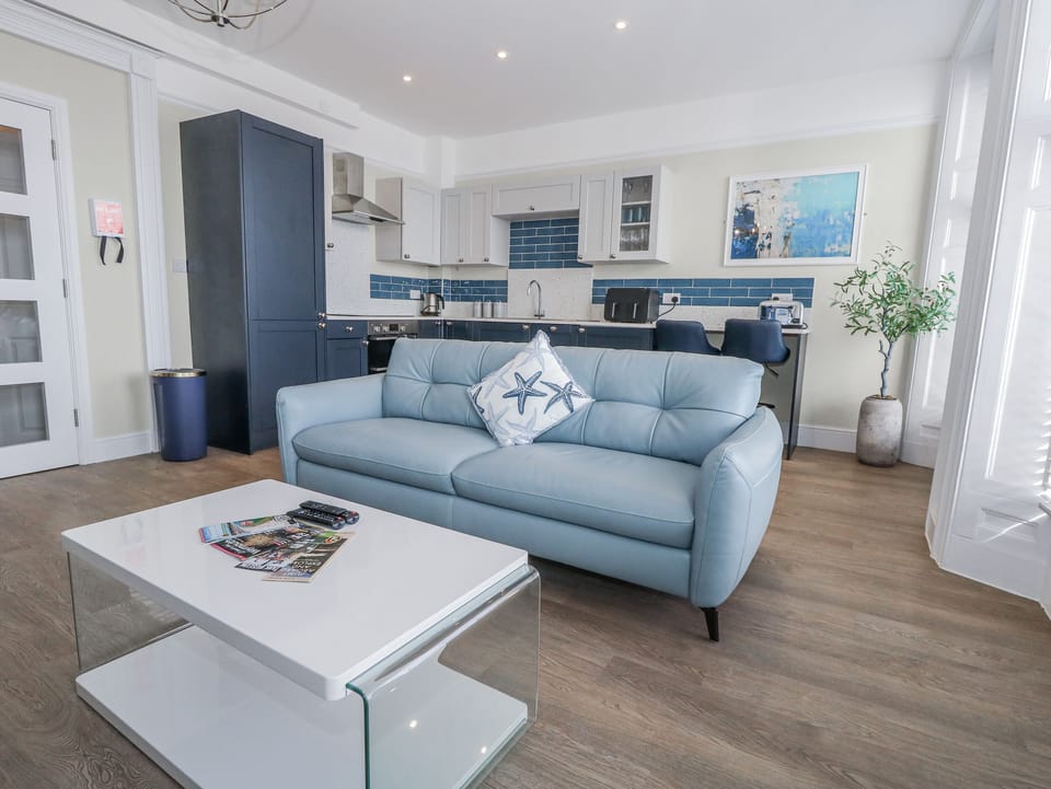 Cottage | Living area