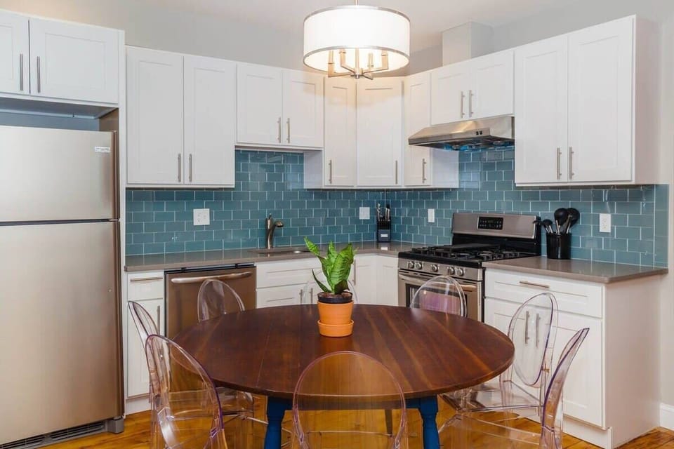 &nbsp;Dining &amp; kitchen 