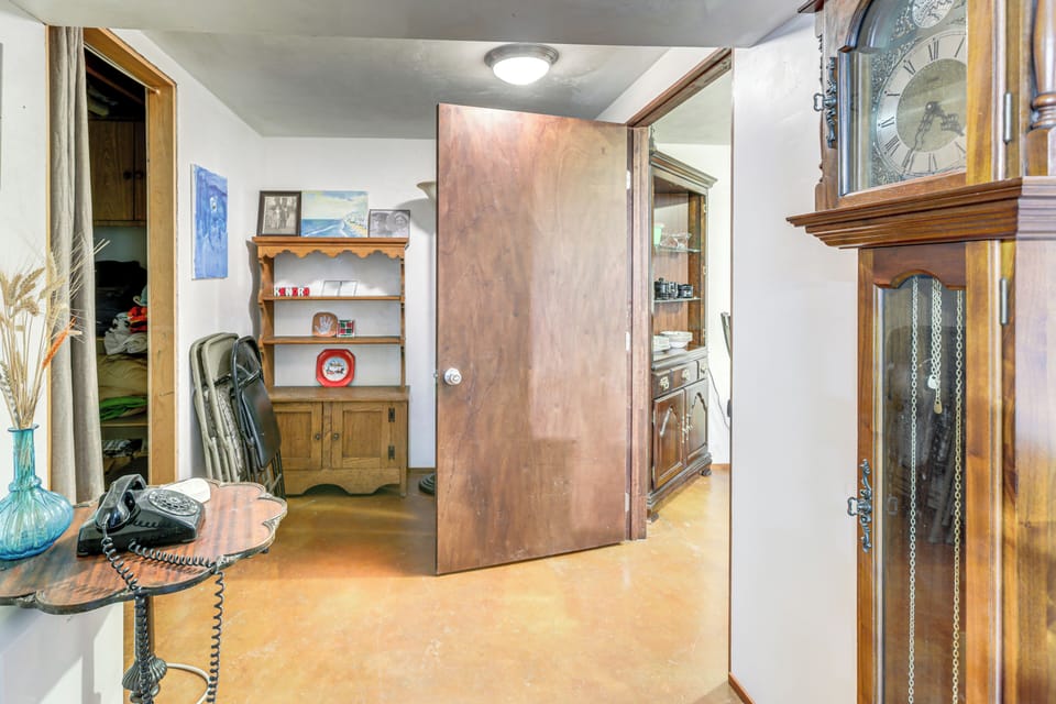 House (1 Bedroom) | Interior