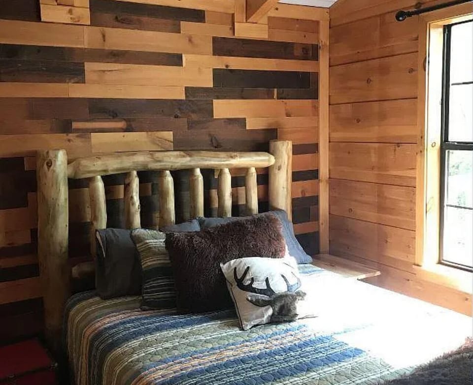 Queen bed