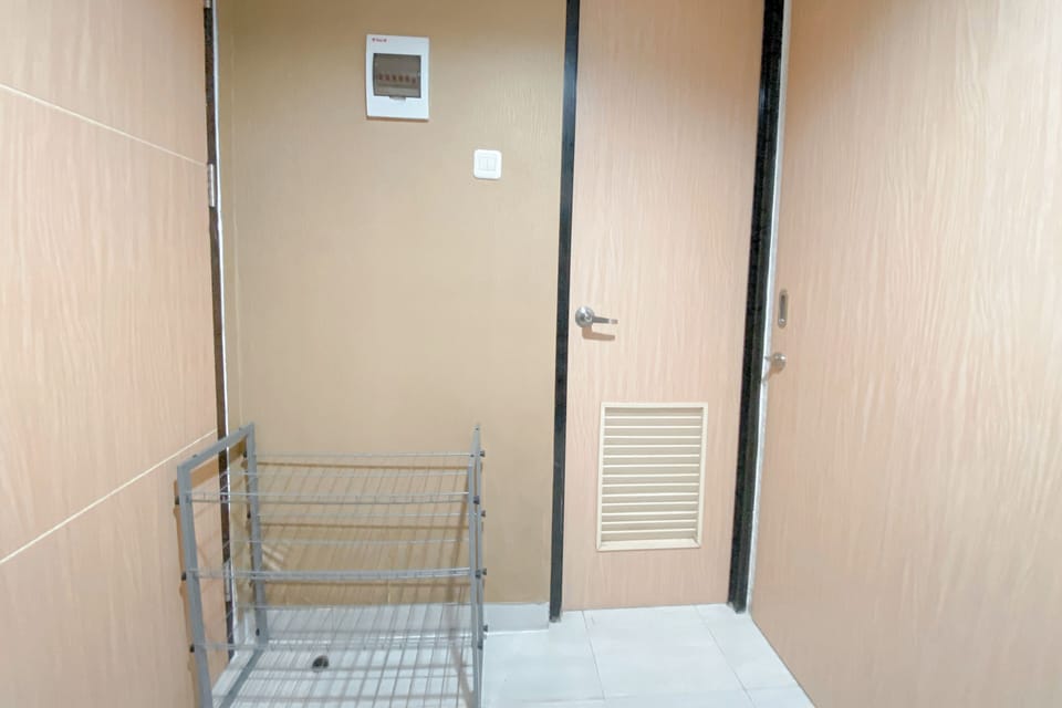 Standard Apartment | Bathroom