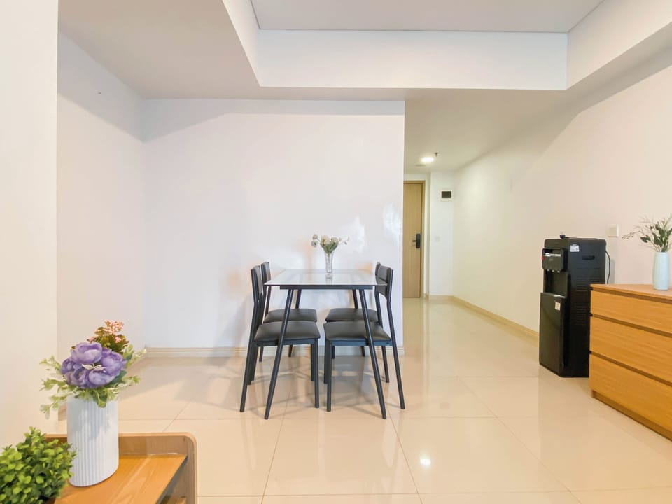 Standard Apartment | Dining room